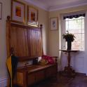 Hall seat